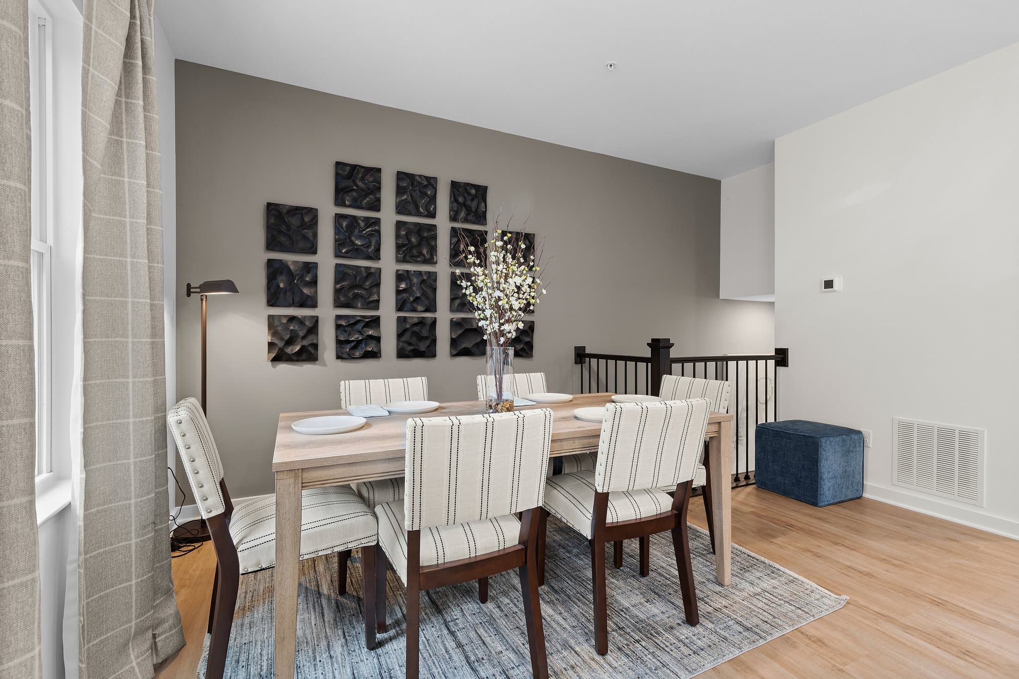 Imperial Townhome: 2008 Canterbury Dr