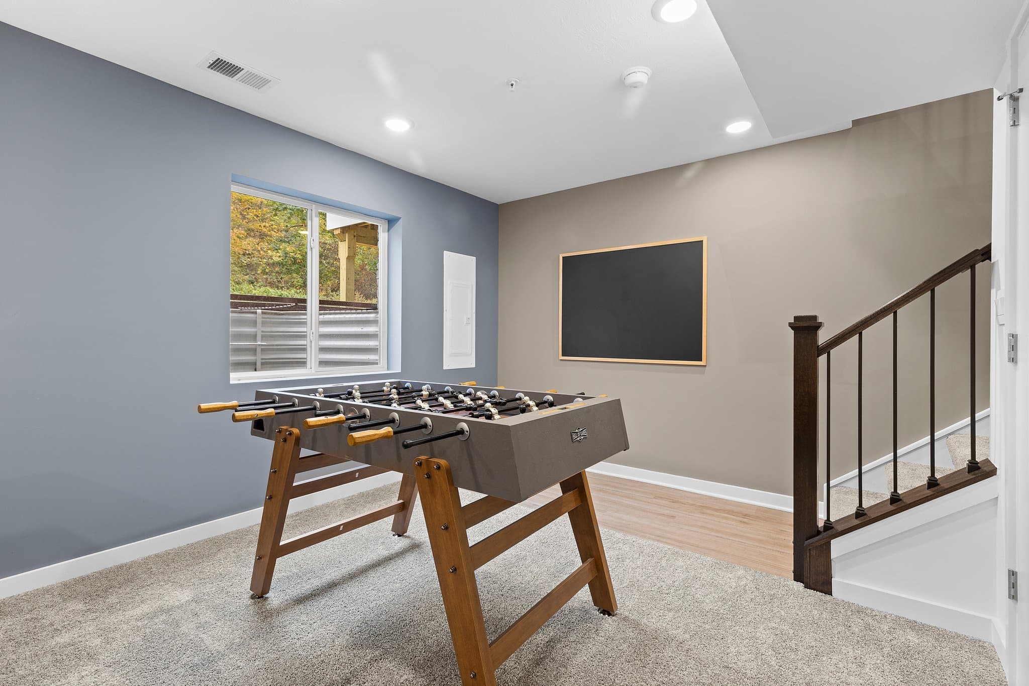 Imperial Townhome: 2008 Canterbury Dr