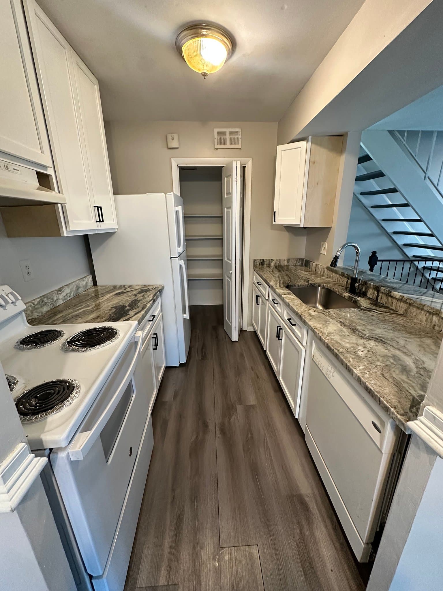 Reisterstown Condo: 76 Ridgelawn Rd