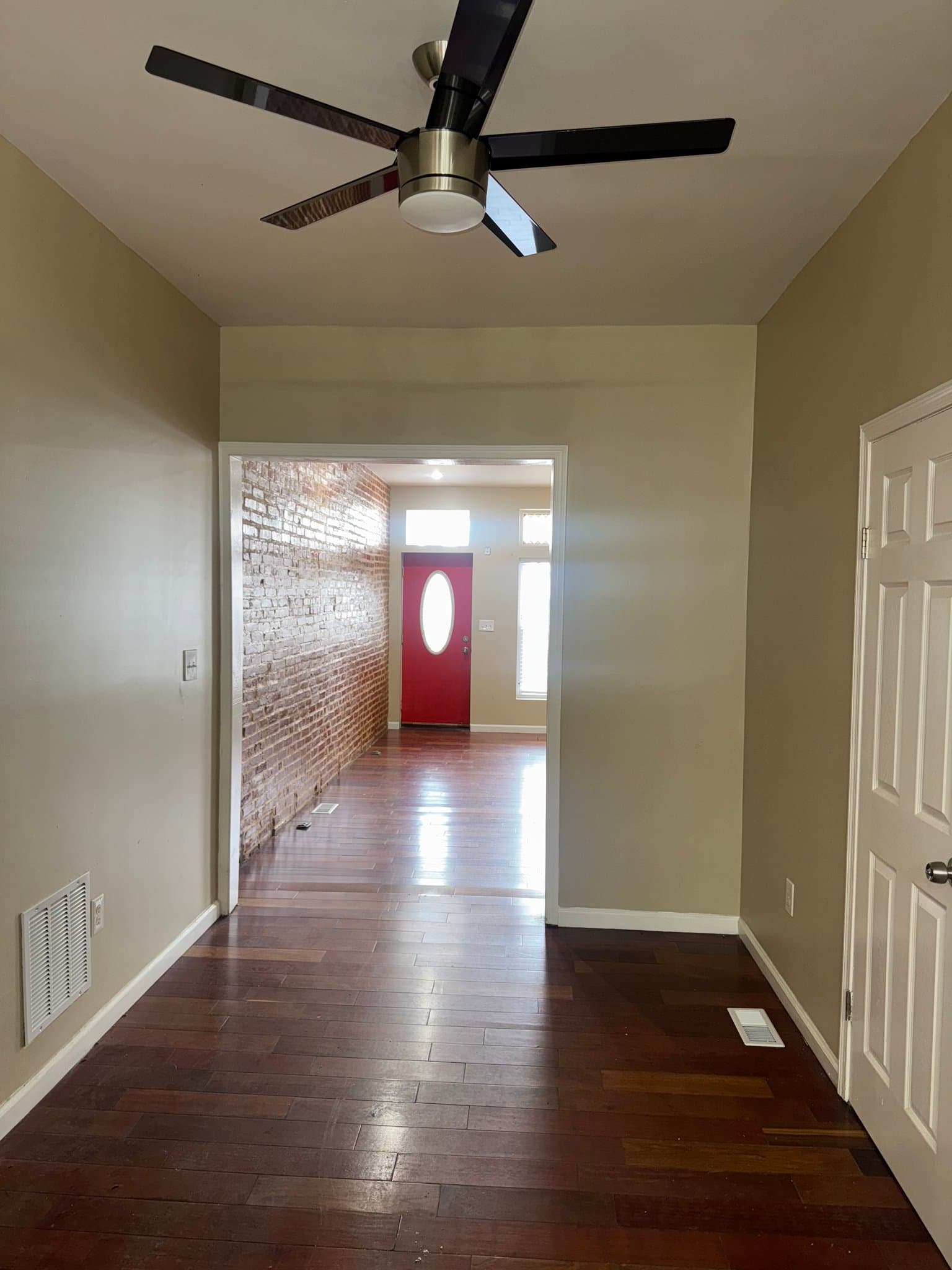 Baltimore Townhome: 1732 Moreland Ave