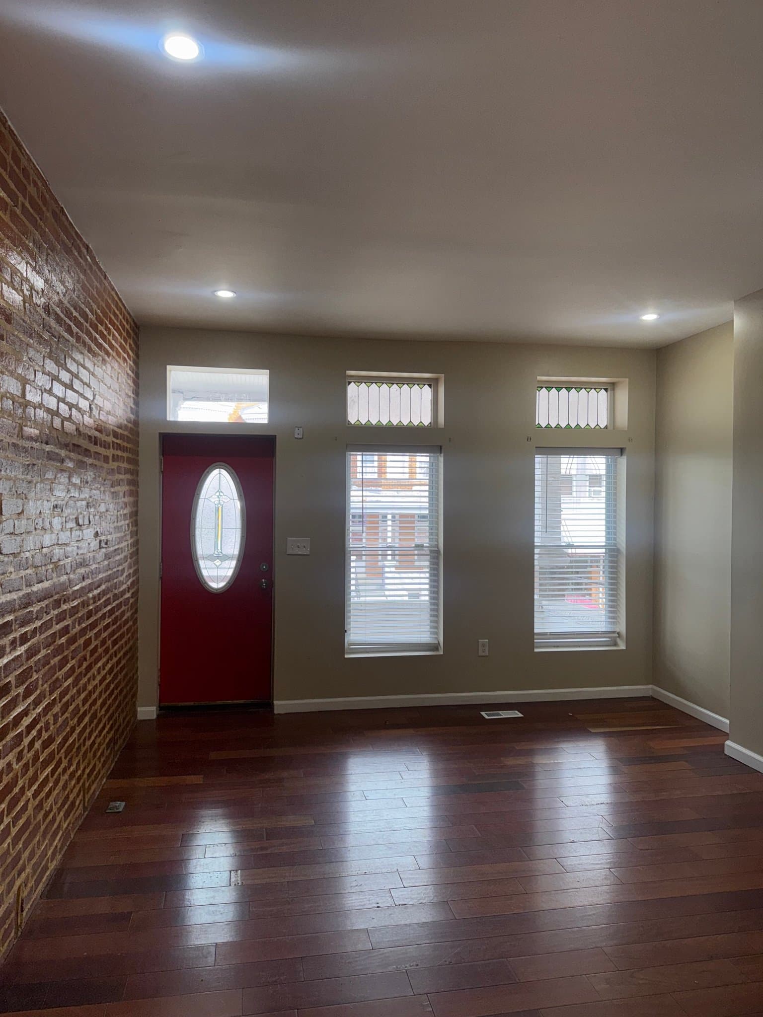 Baltimore Townhome: 1732 Moreland Ave