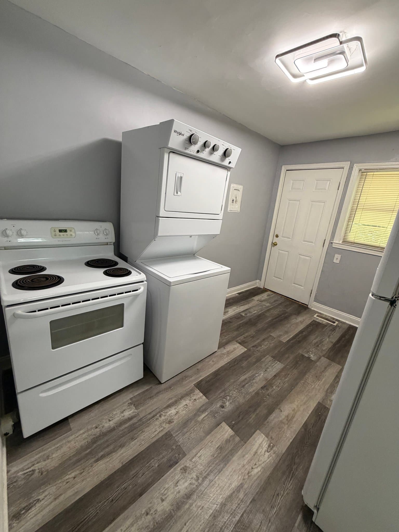 Charlotte Multiplex: 3110 Capitol Dr