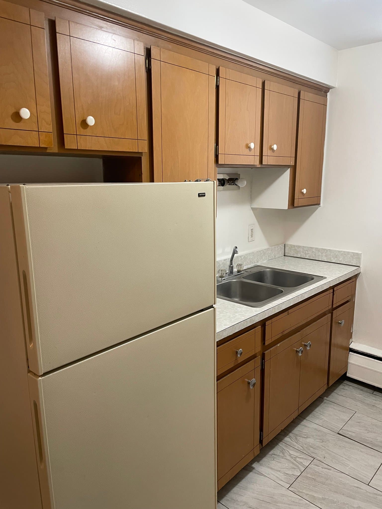 Detroit Apartment: 4811 Cadieux Road