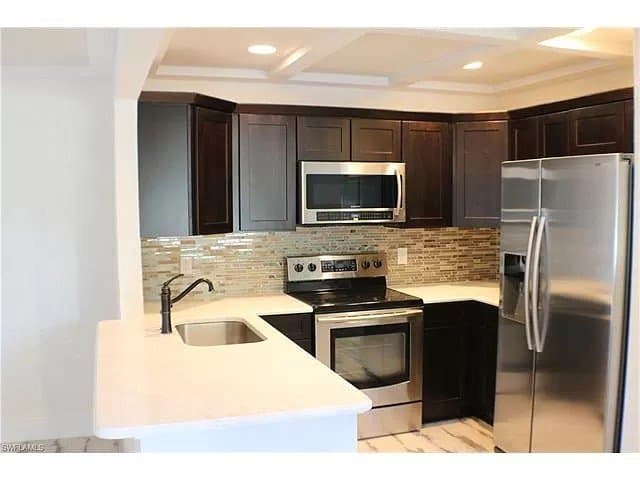 Estero Condo: 3160 seasons way