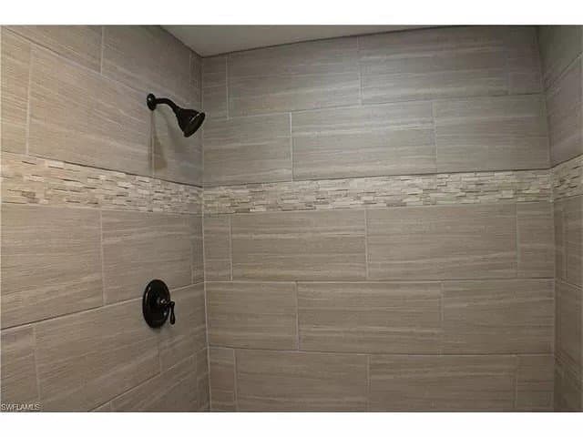 Estero Condo: 3160 seasons way