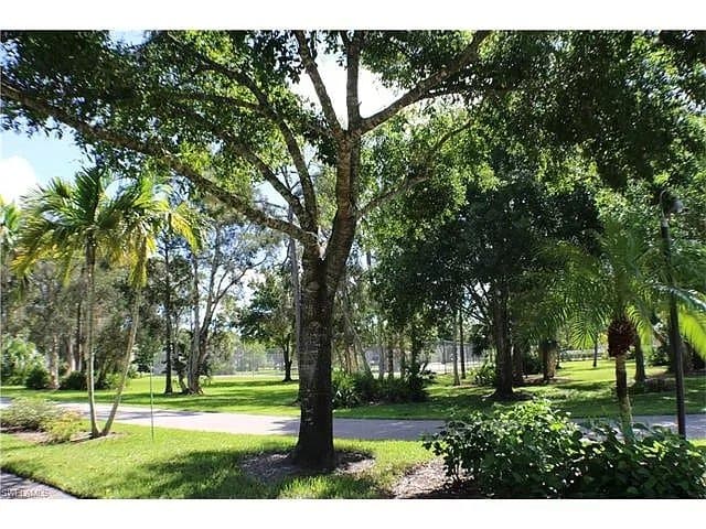 Estero Condo: 3160 seasons way