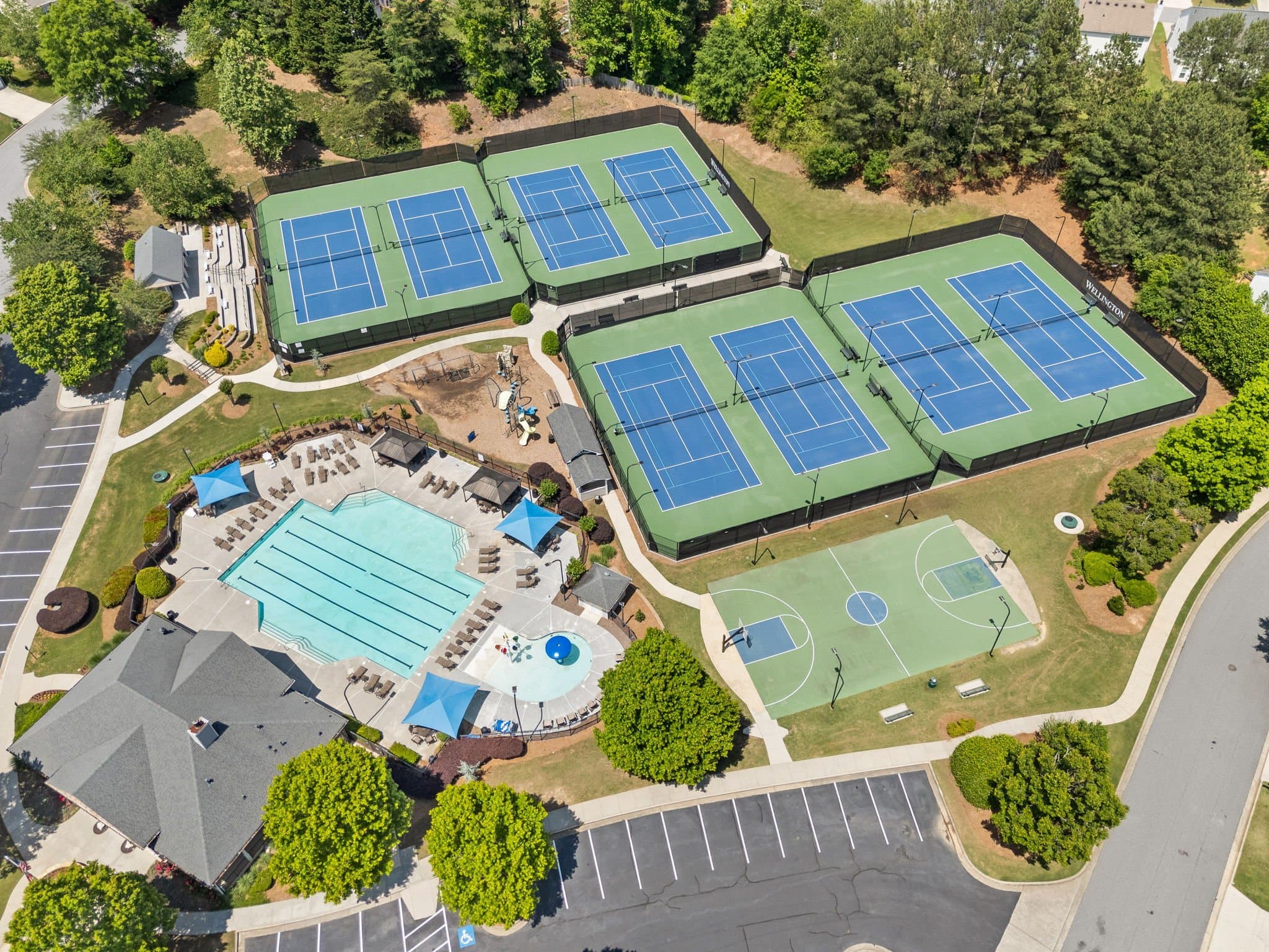 Alpharetta House: 495 Stambridge Ct