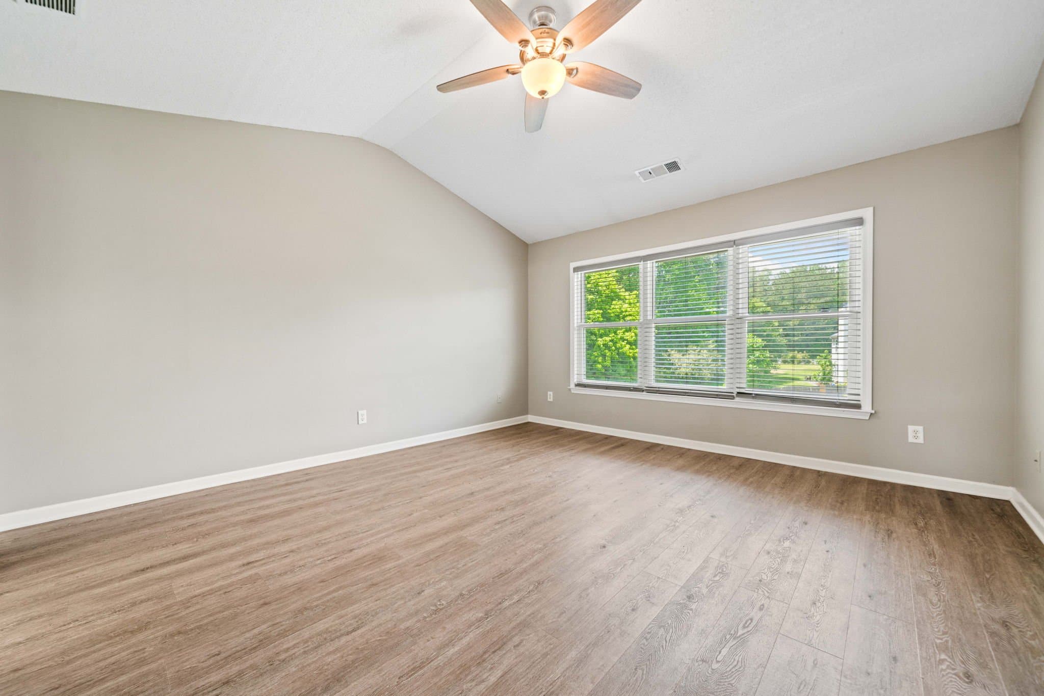 Alpharetta House: 495 Stambridge Ct