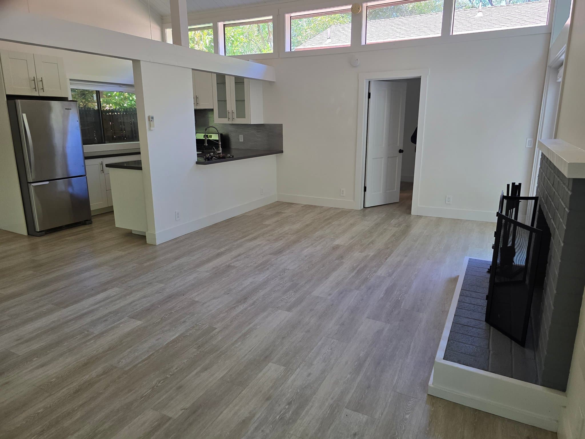 Kentfield Apartment: 11 Hillside drive
