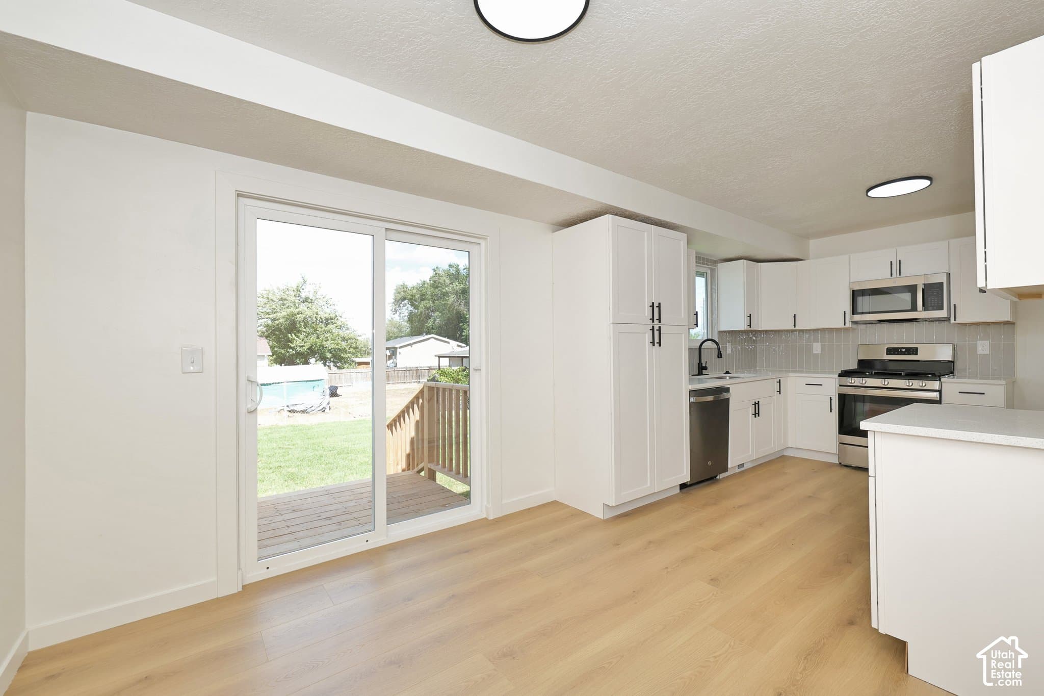 Magna House: 7222 W Gardenia Ave