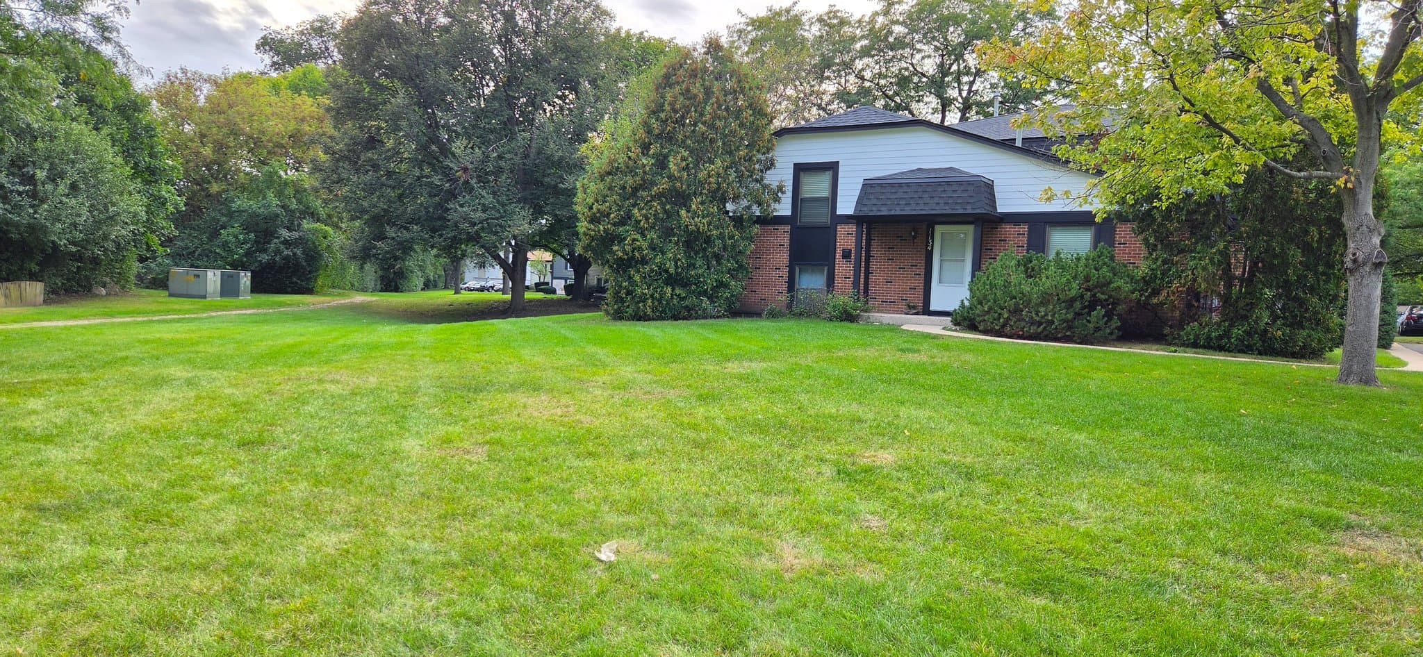 Deerfield Townhome: 1134 Inverrary