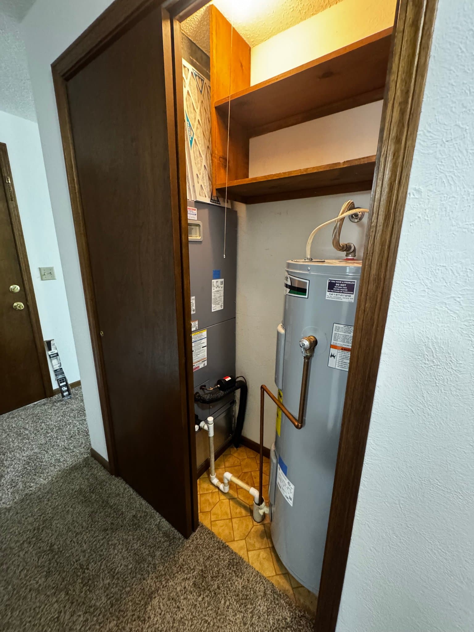 Jackson Apartment: 315 E Main St