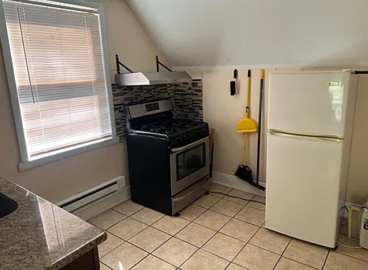 Saddle Brook Multiplex: 522 Saddle River Rd