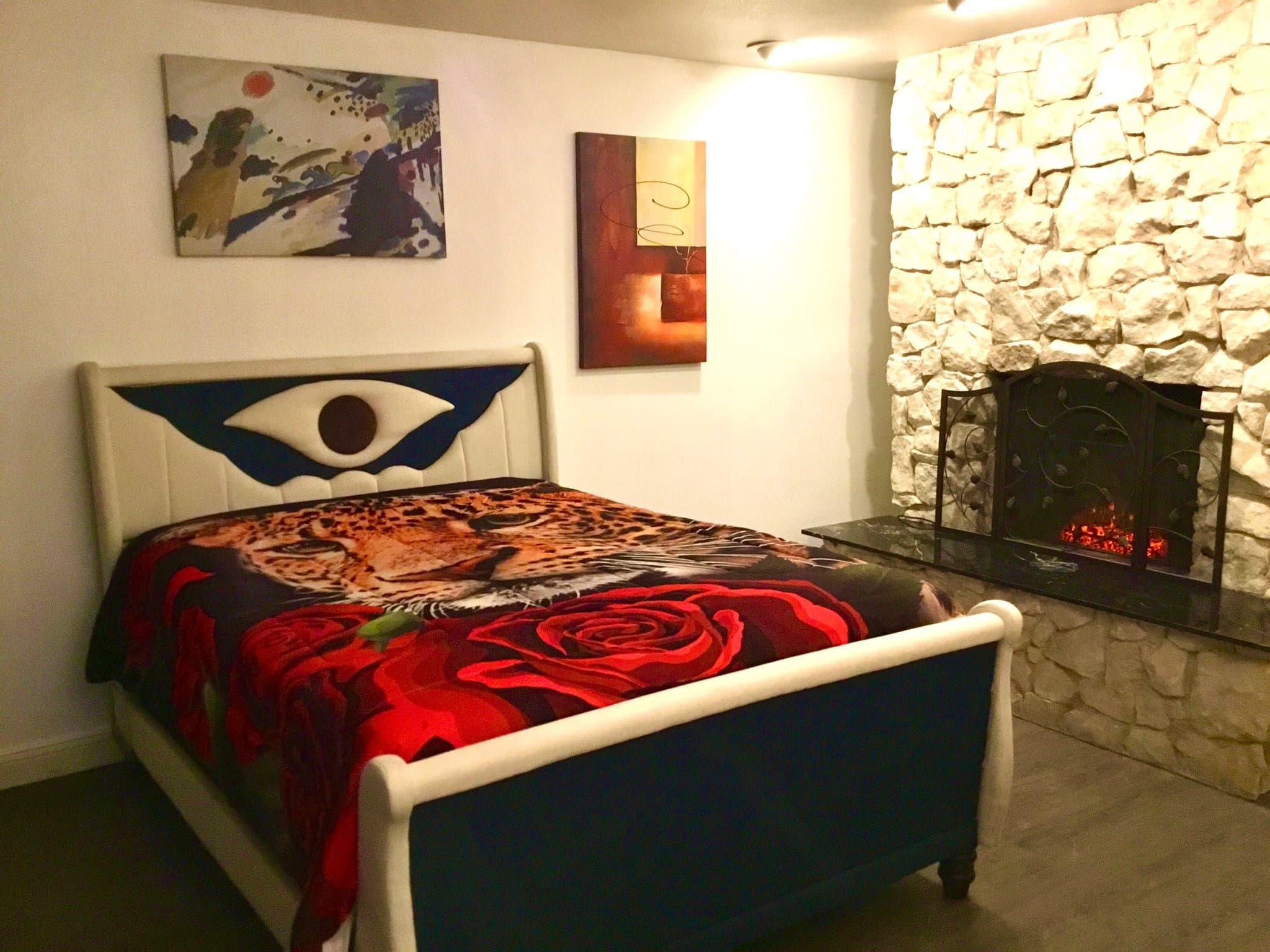 Las Vegas Apartment: 1870 E Viking Rd