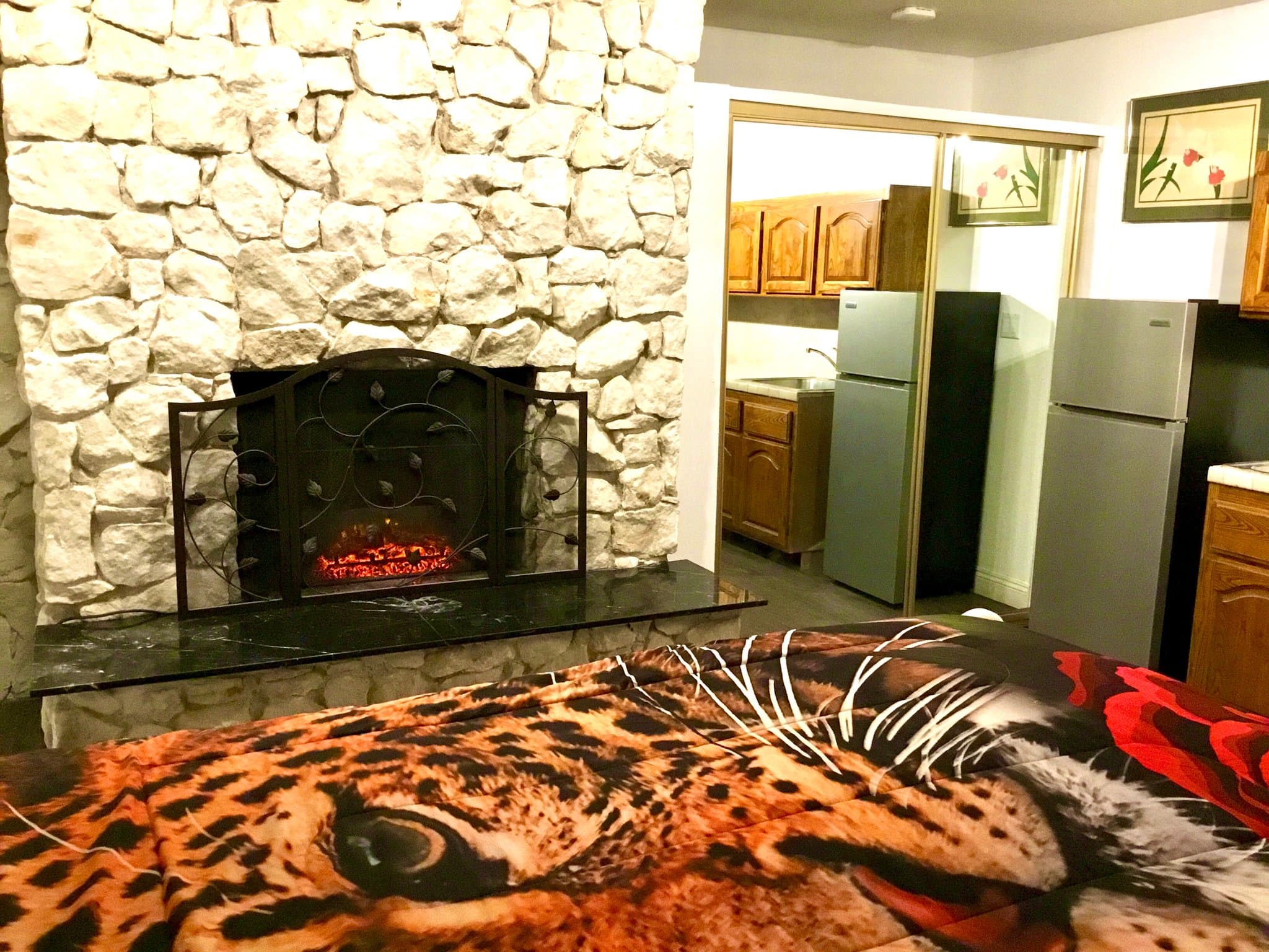 Las Vegas Apartment: 1870 E Viking Rd