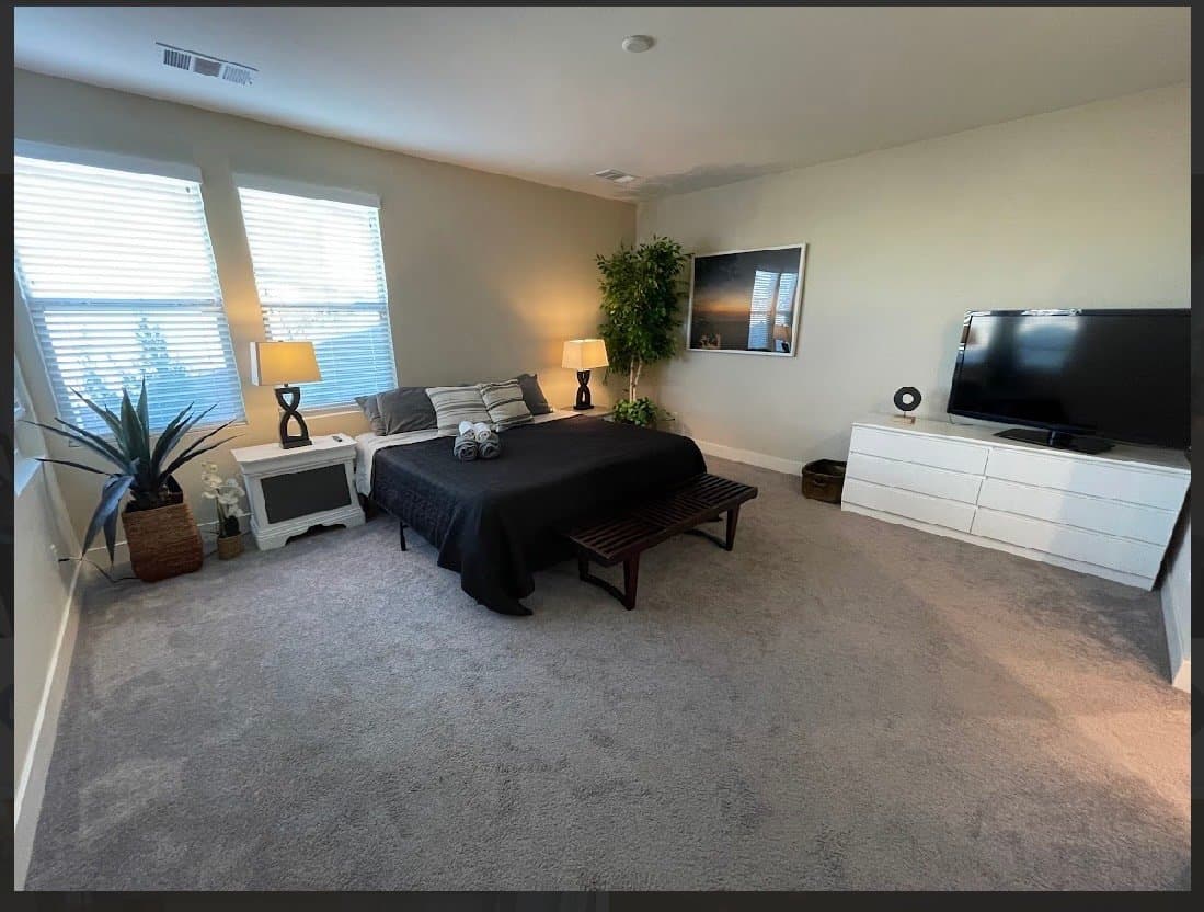 North Las Vegas House: 6842 Moorland Street
