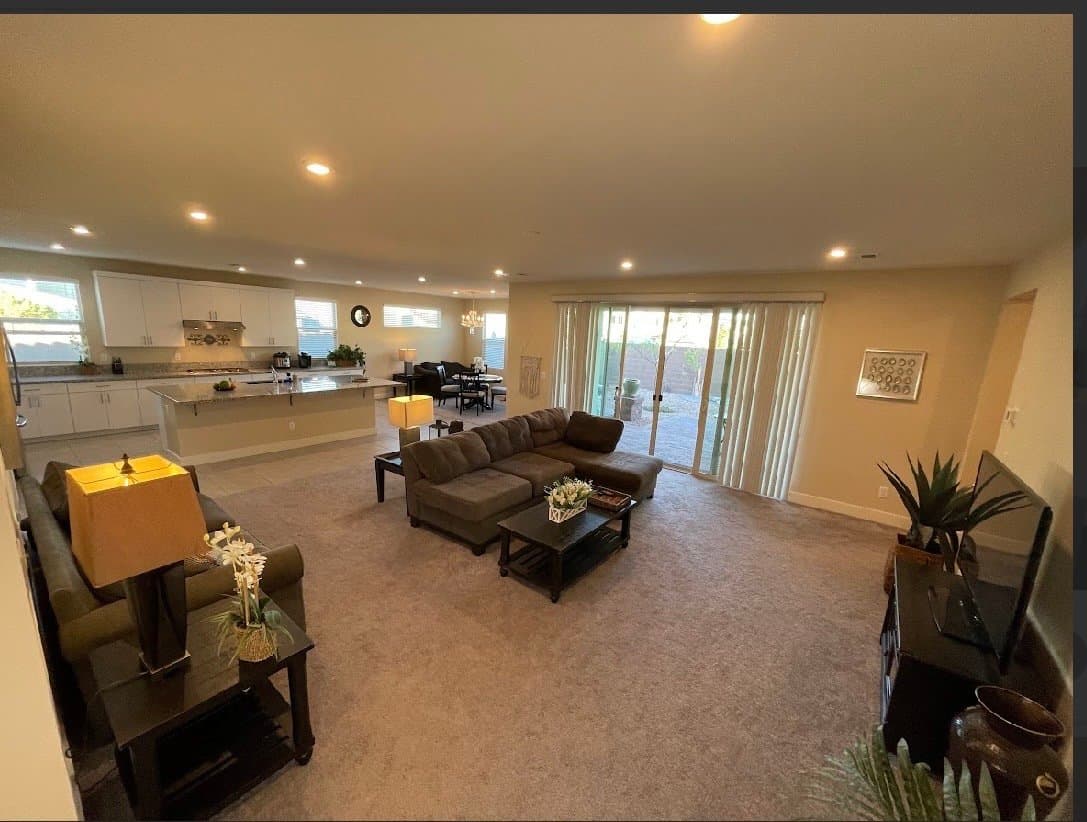 North Las Vegas House: 6842 Moorland Street