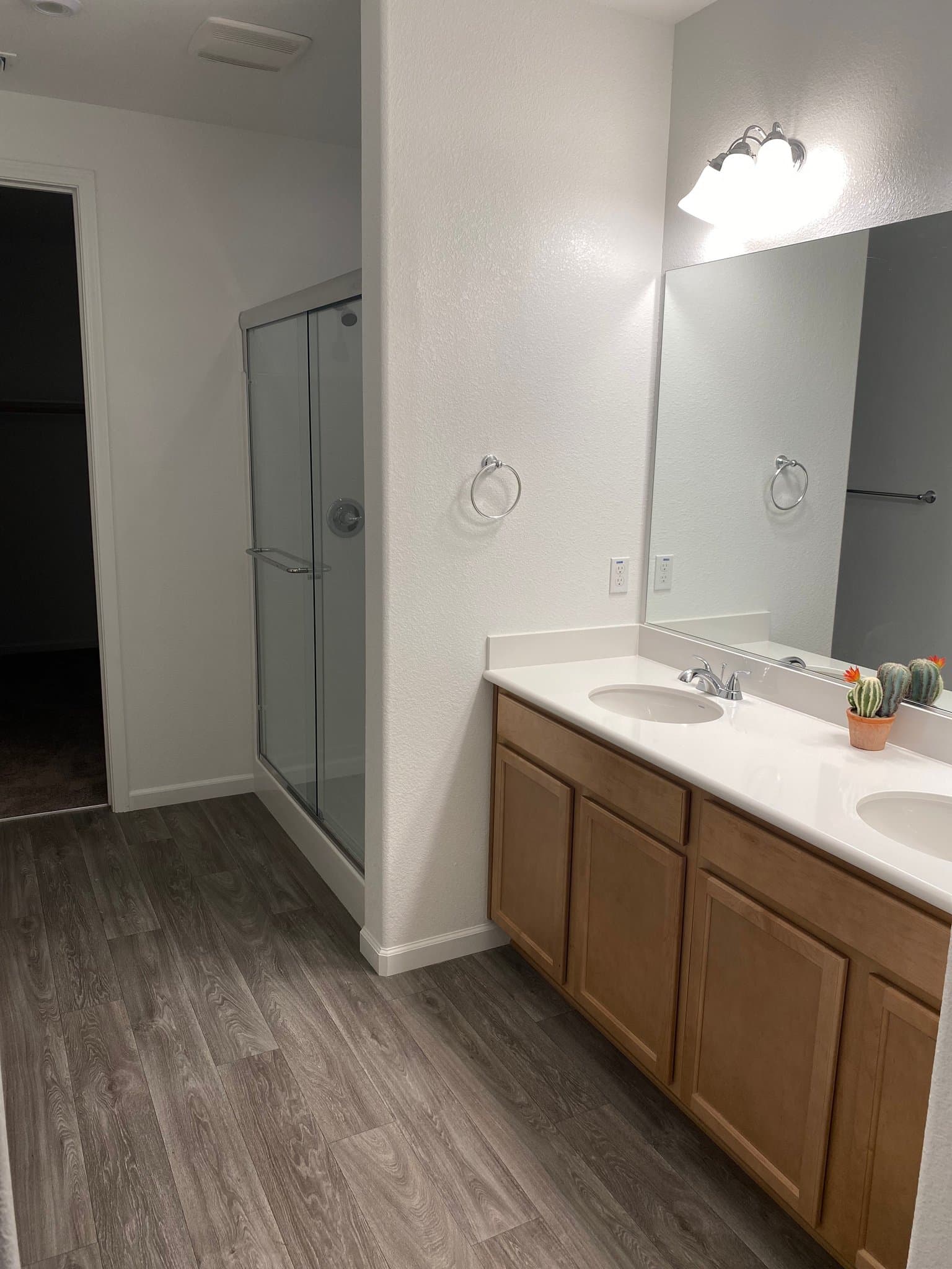 Olivehurst Single Room: 2171 Jewel Lake Way