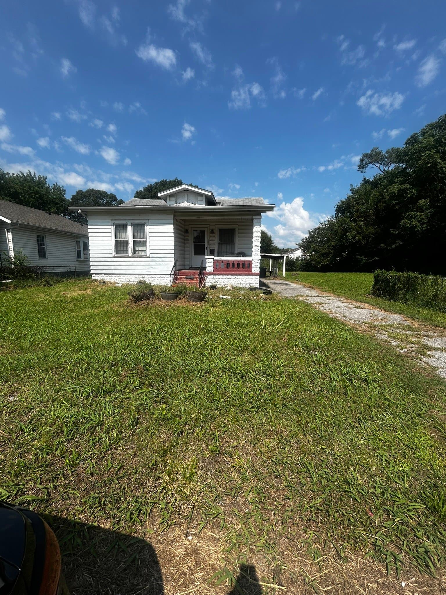 East Saint Louis House: 517 N 31st St