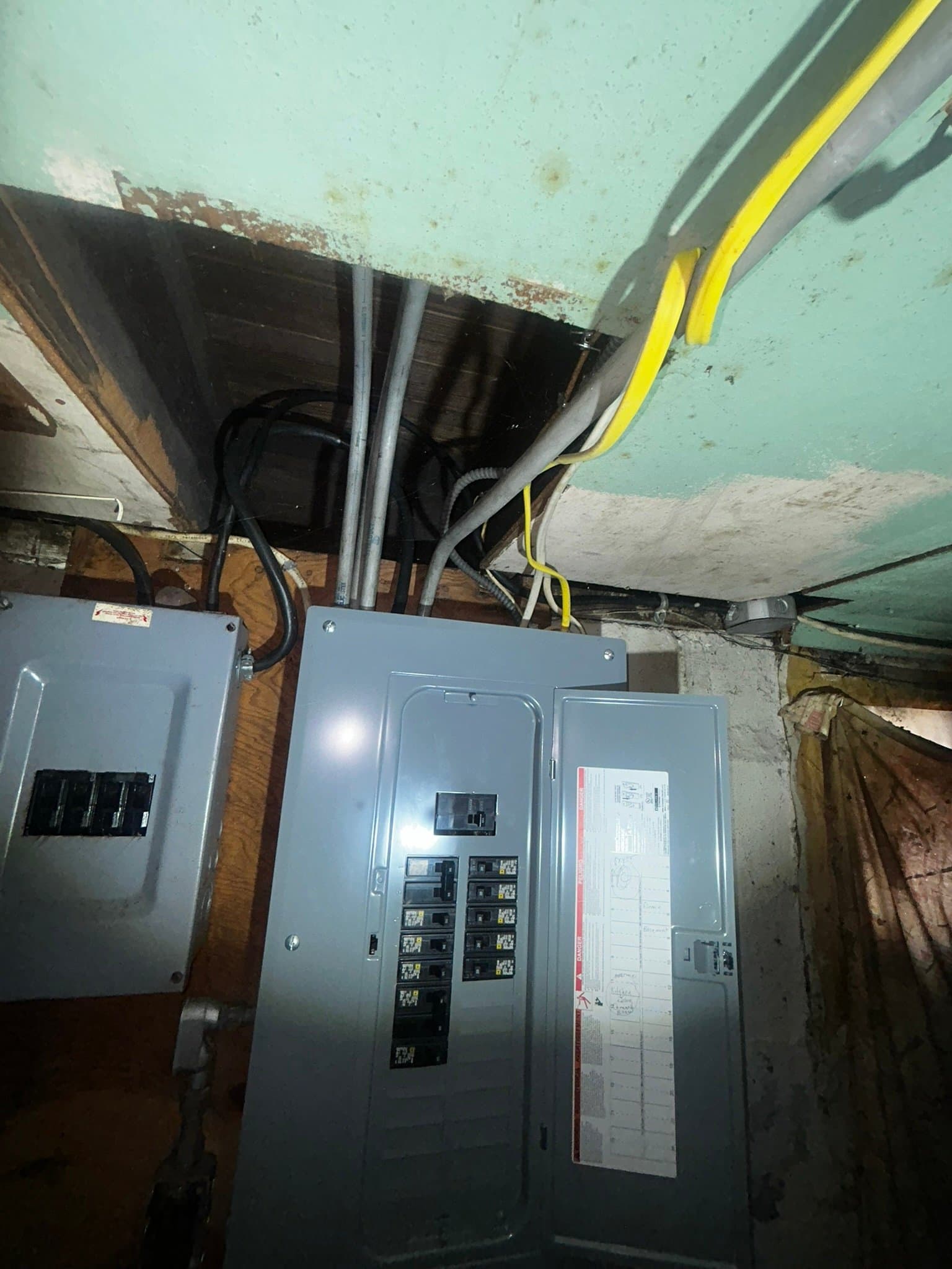 East Saint Louis House: 517 N 31st St