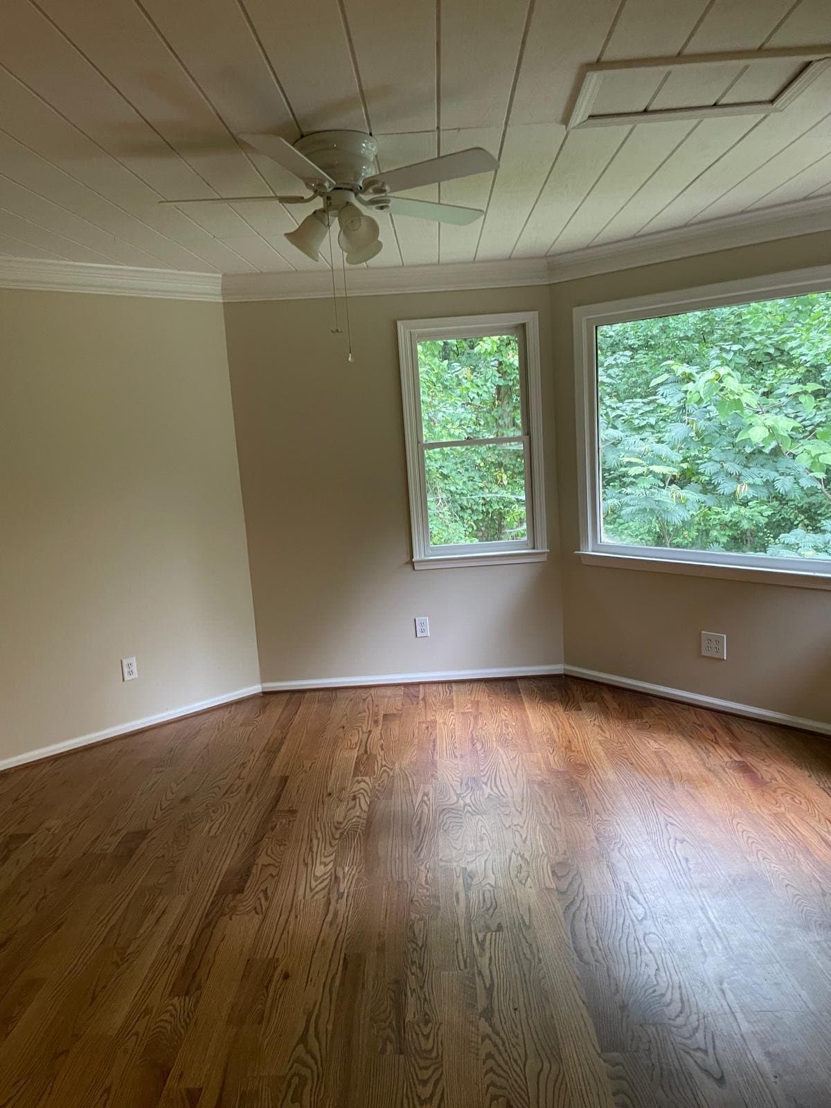 Lawrenceville Single Room: 1801 Azalea Dr