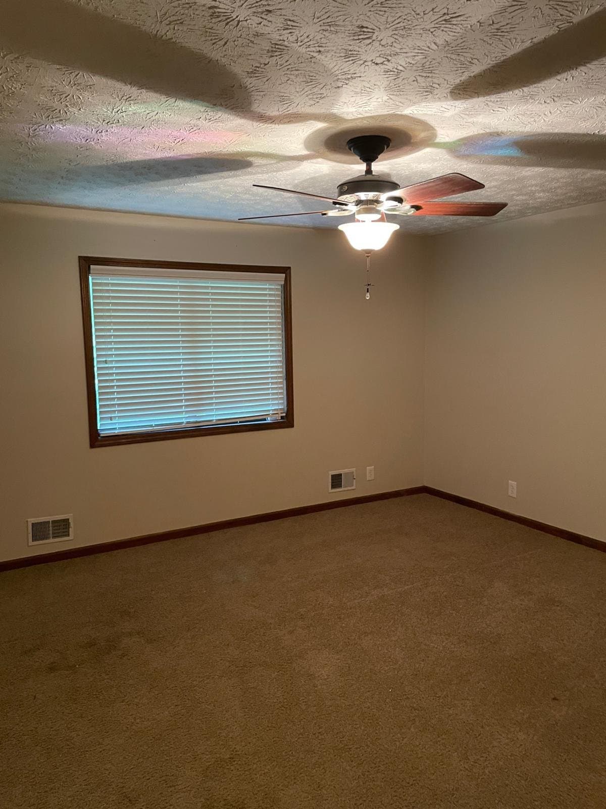 Lawrenceville Single Room: 1801 Azalea Dr