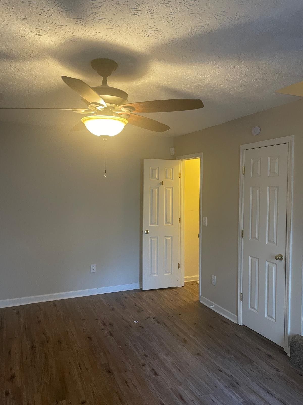Lawrenceville Single Room: 1801 Azalea Dr