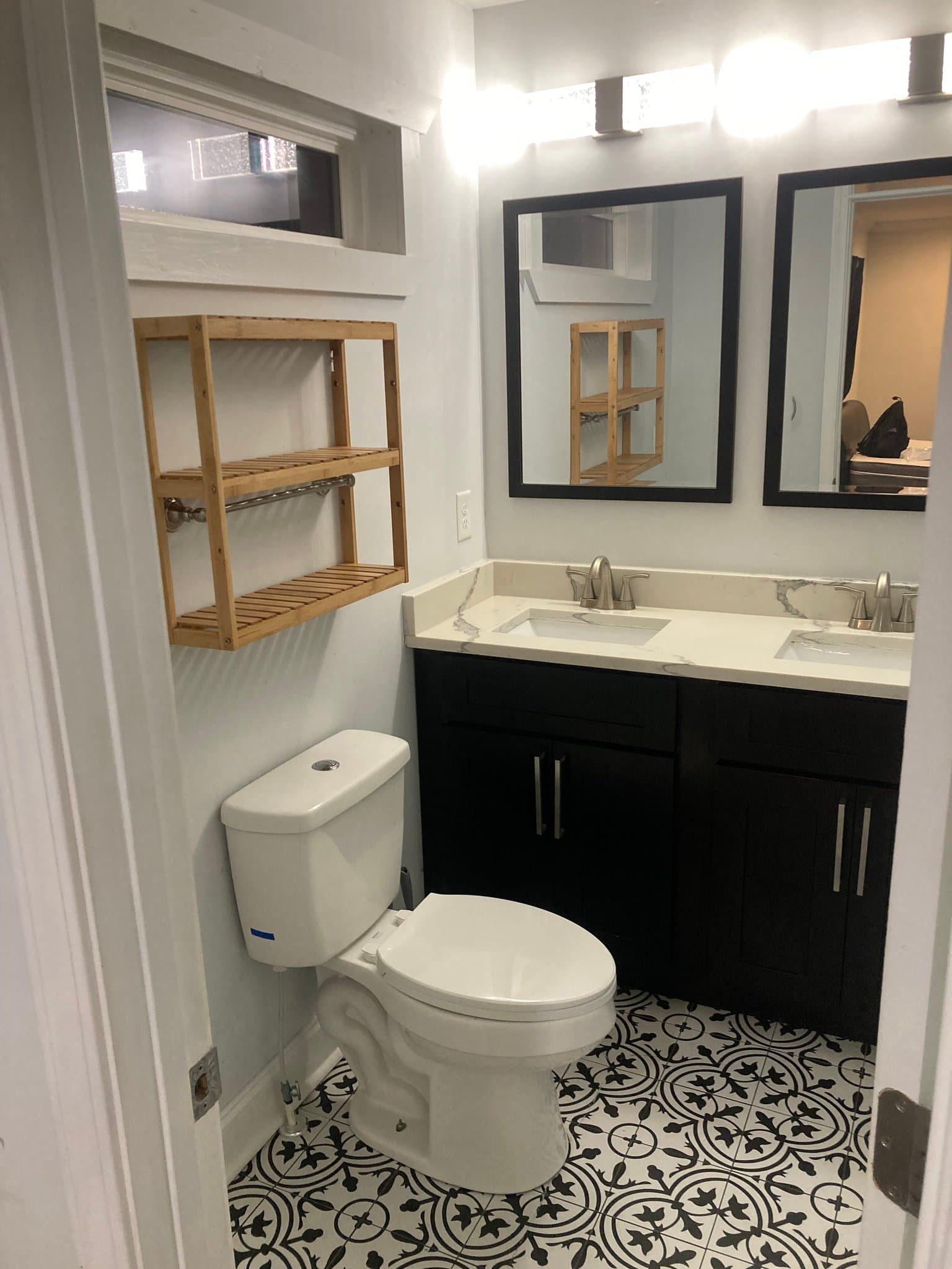 Atlanta Single Room: 1534 Venetian Dr SW