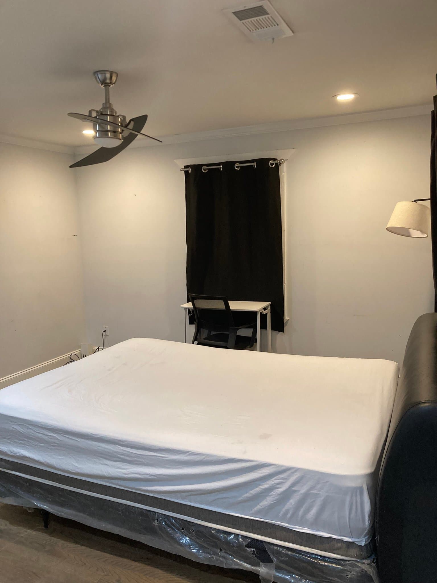 Atlanta Single Room: 1534 Venetian Dr SW