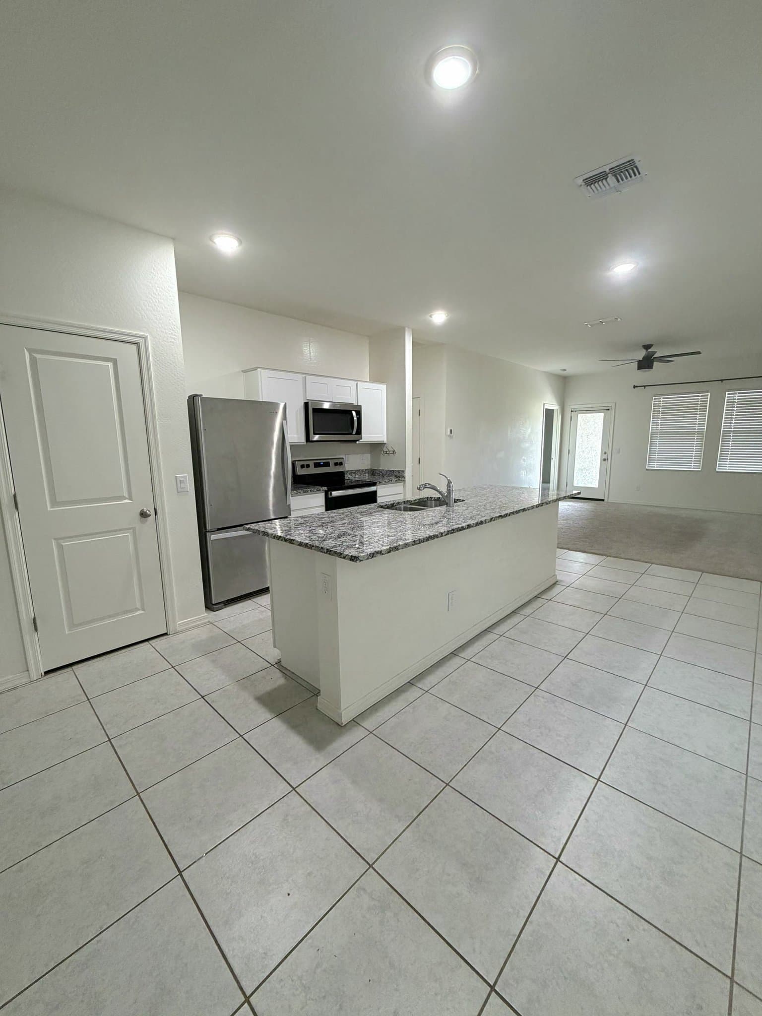 San Tan Valley House: 1937 E. Driftwood Dr
