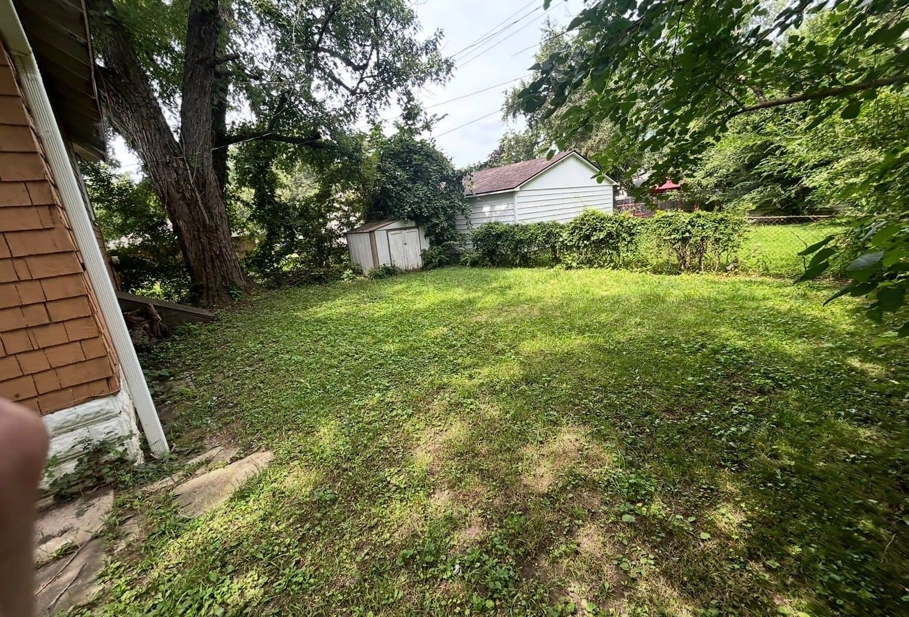 Decatur House: 1174 W King St