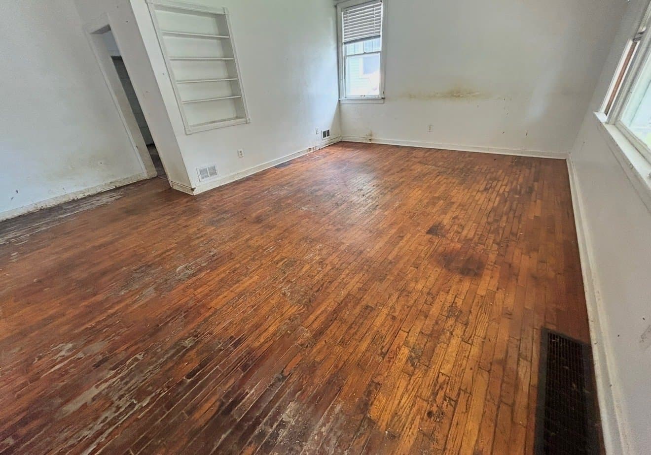 Decatur House: 1174 W King St