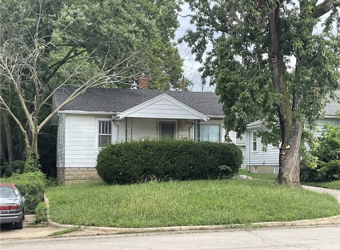 Decatur House: 1272 W King St.