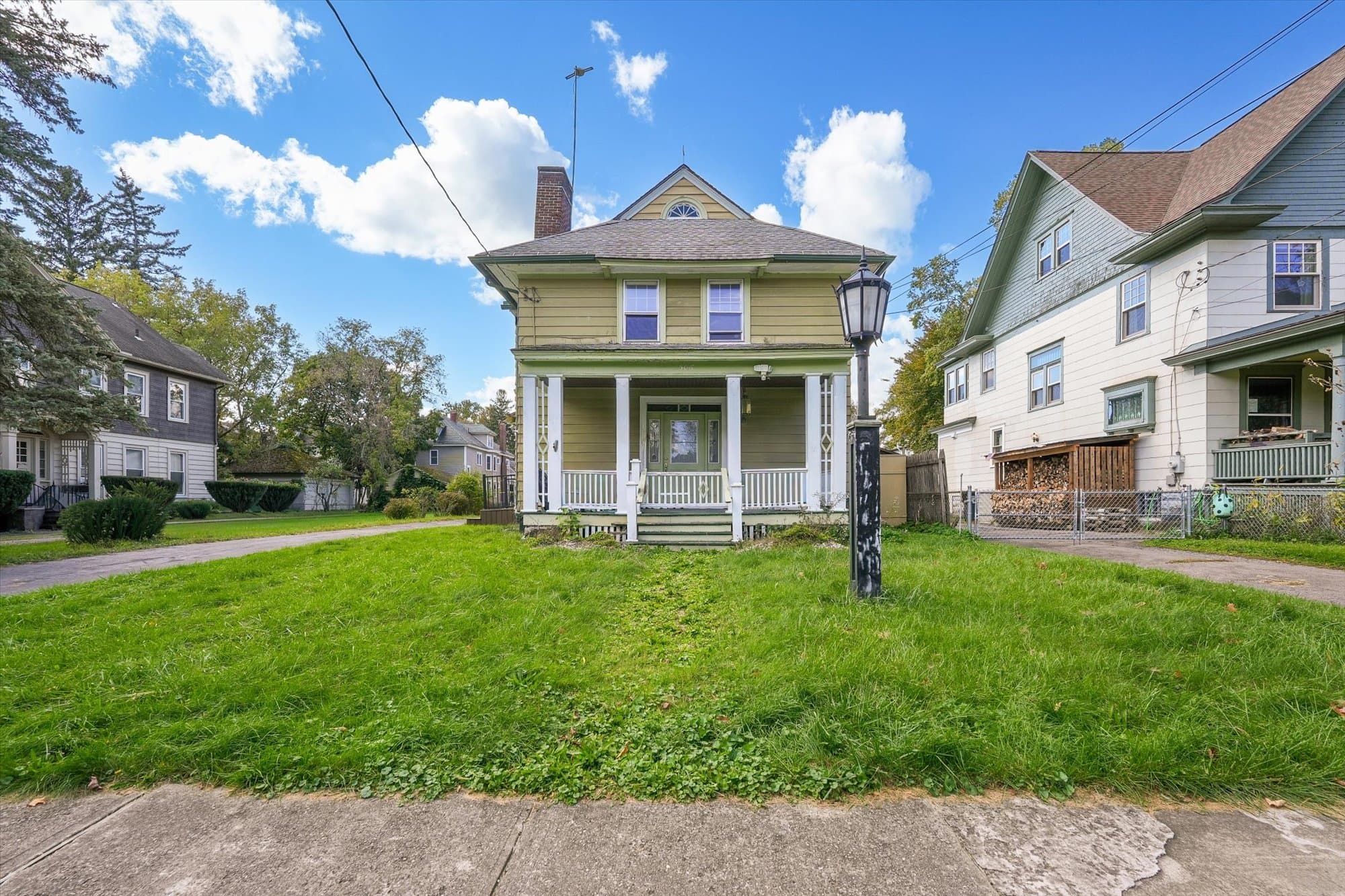 Syracuse House: 506 Allen St