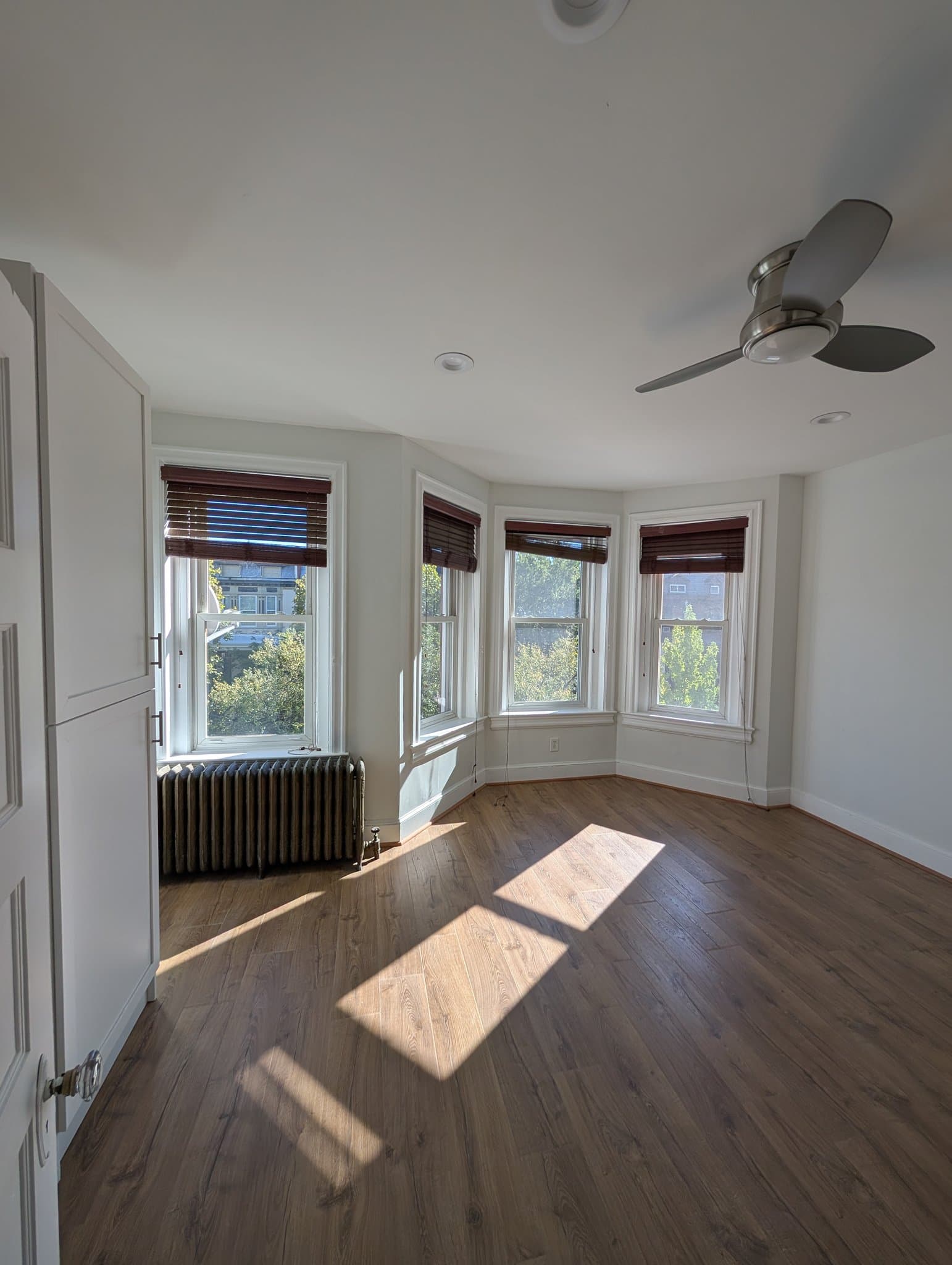 Washington Single Room: 137 Randolph Pl NW