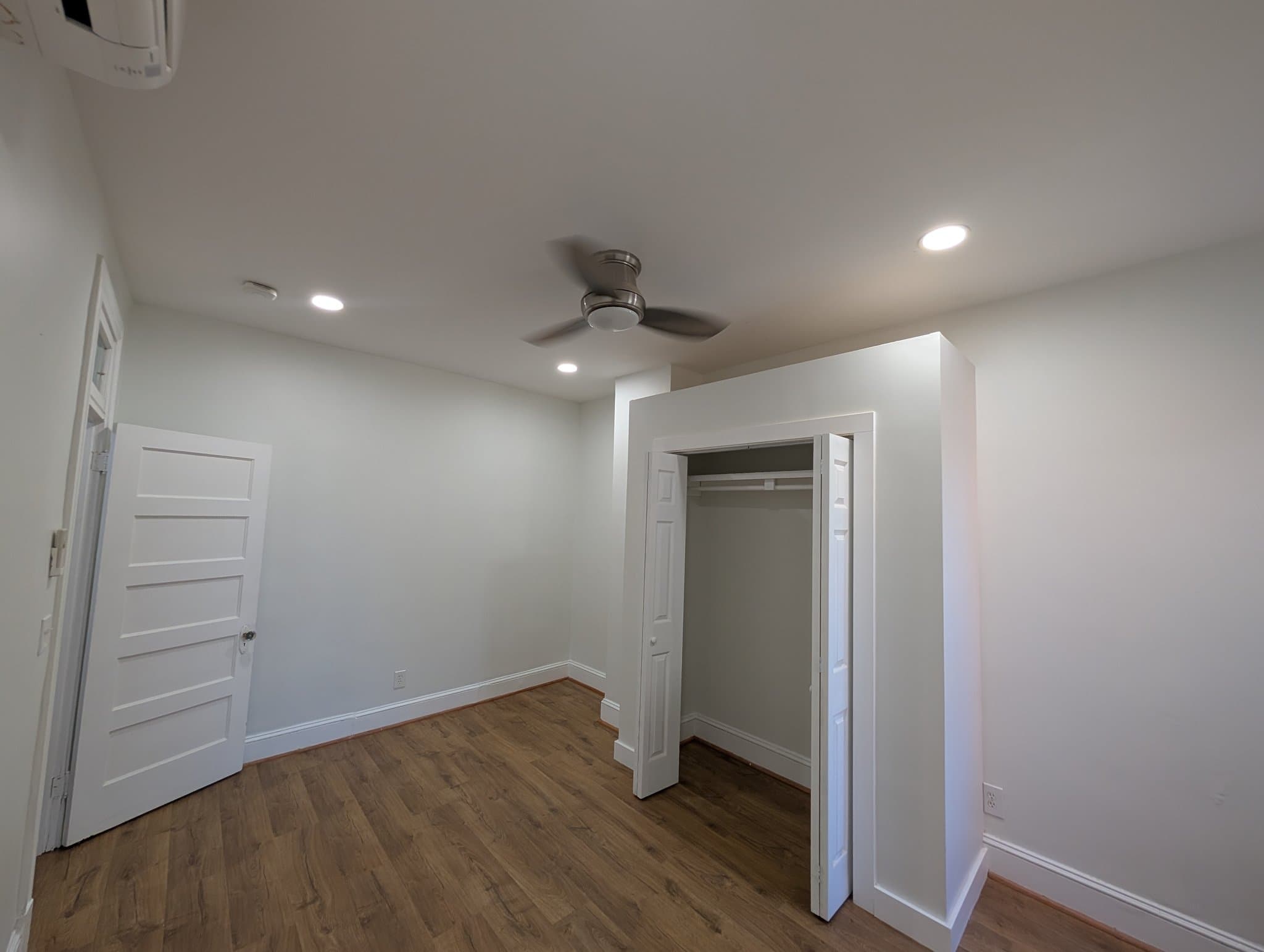 Washington Single Room: 137 Randolph Pl NW