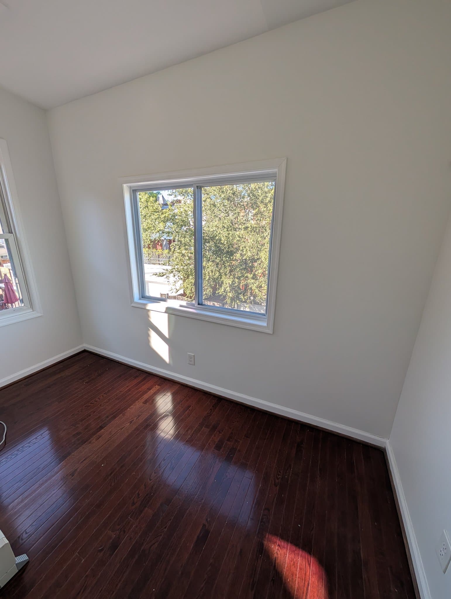 Washington Single Room: 137 Randolph Pl NW