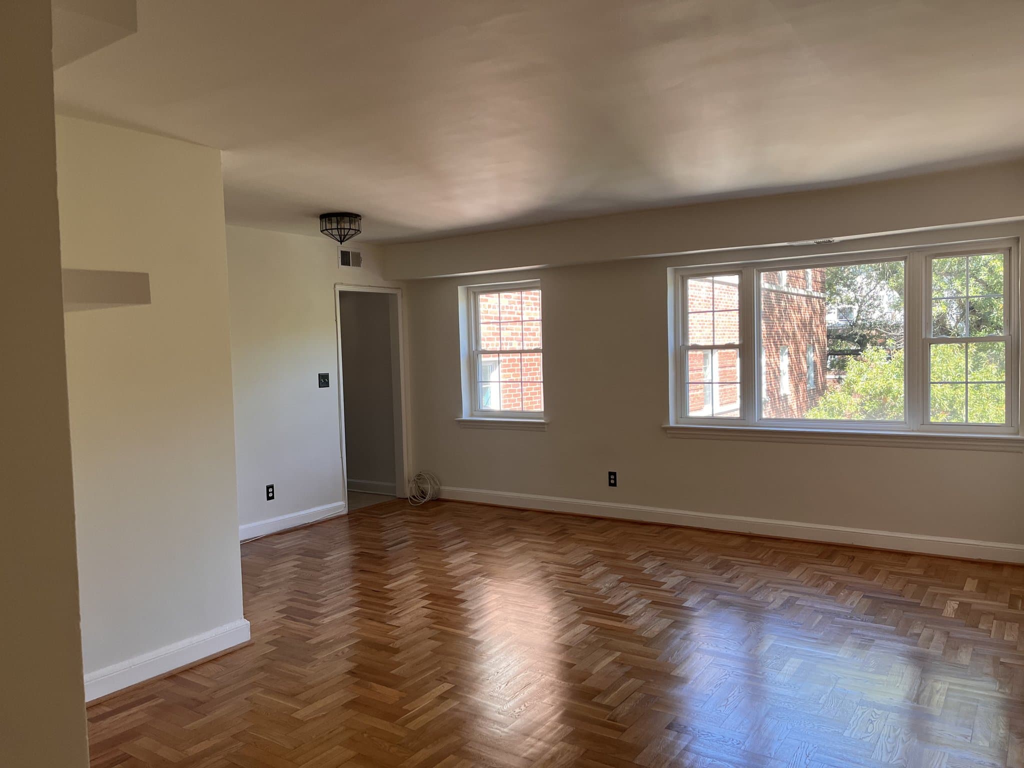 Arlington Condo: 1301 N Ode St