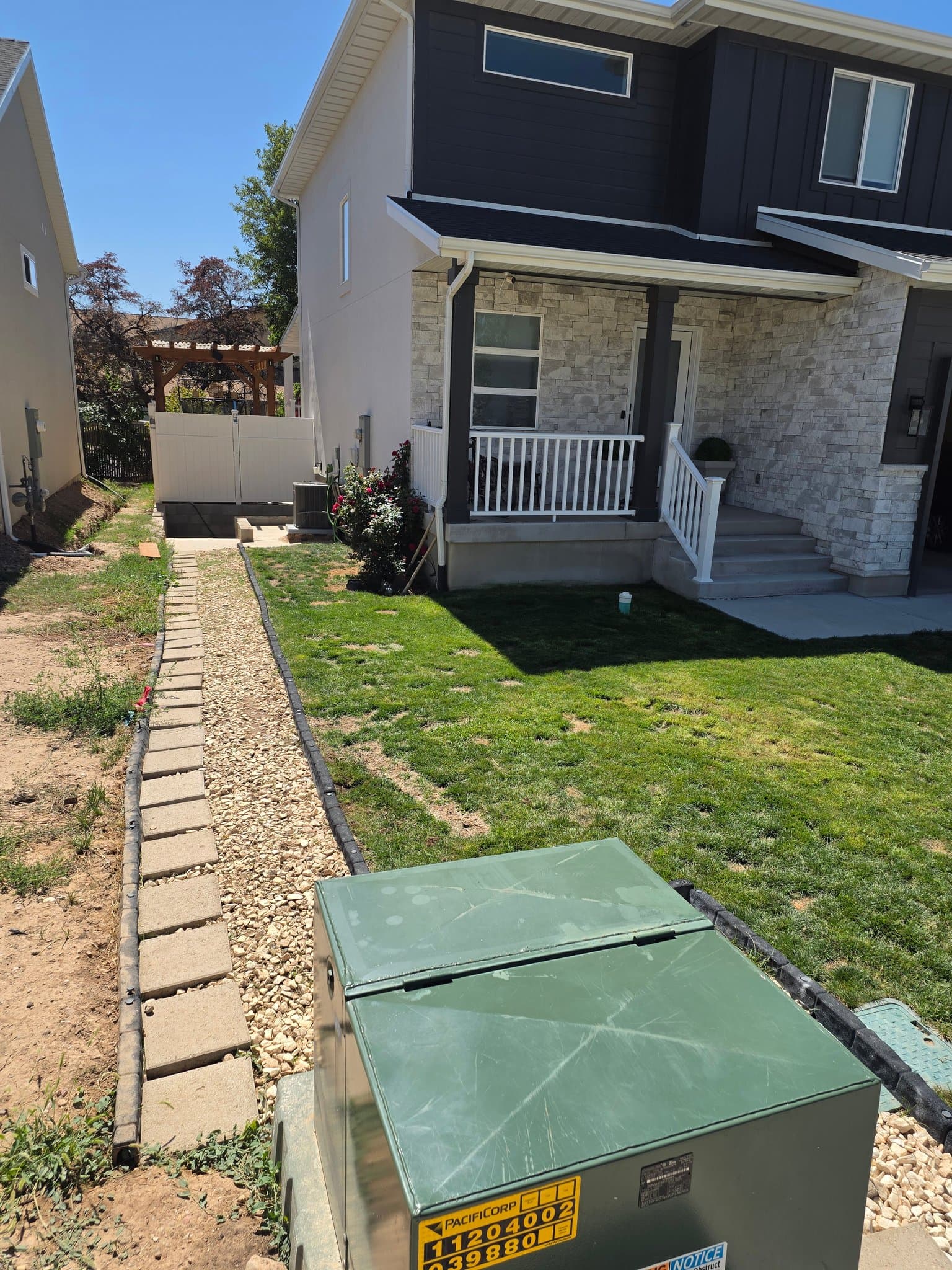 Clearfield House: 1045 W 200 N