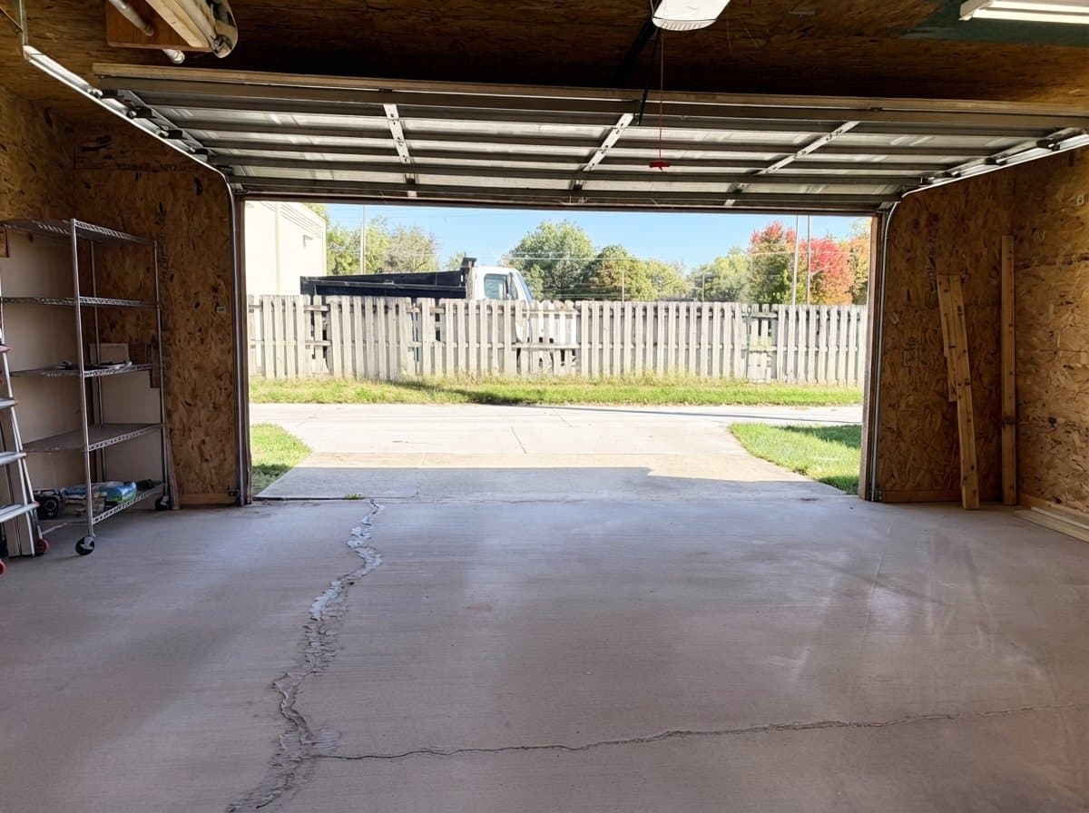 West Des Moines House: 205 2nd St