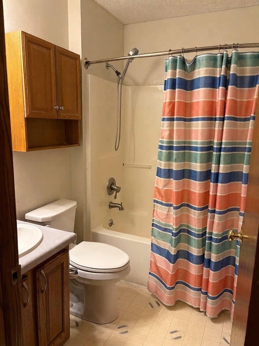 West Des Moines House: 205 2nd St