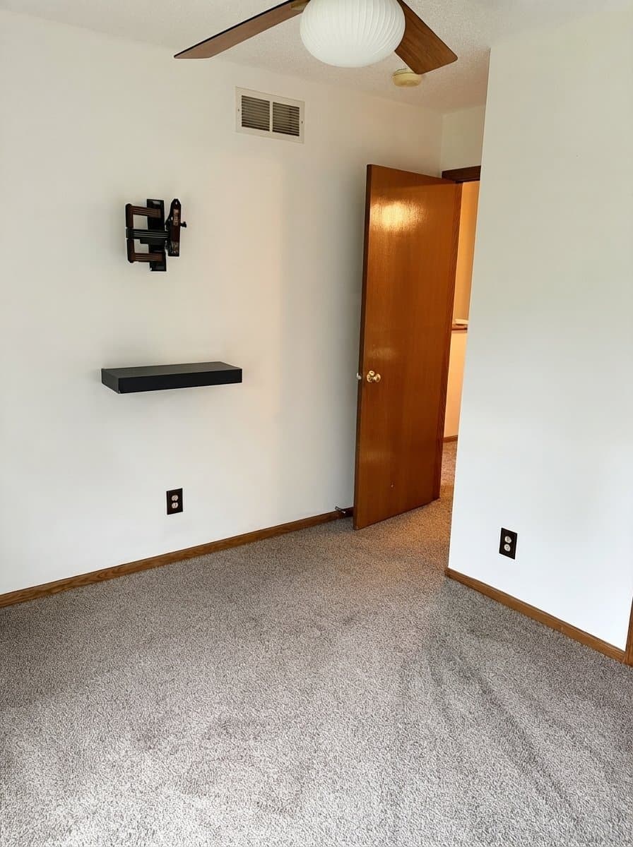 West Des Moines House: 205 2nd St