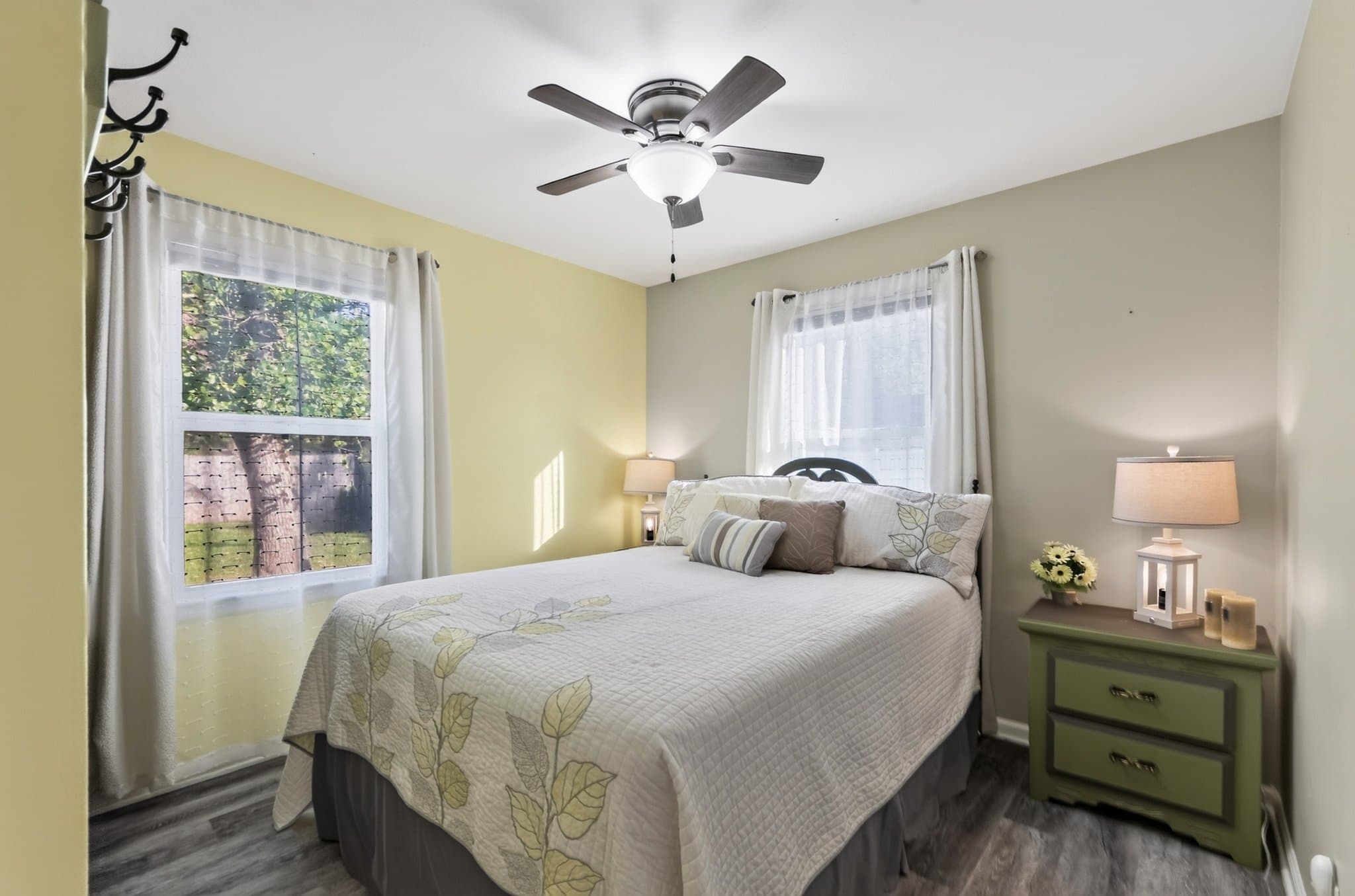 Kansas City House: 6703 N Campbell St