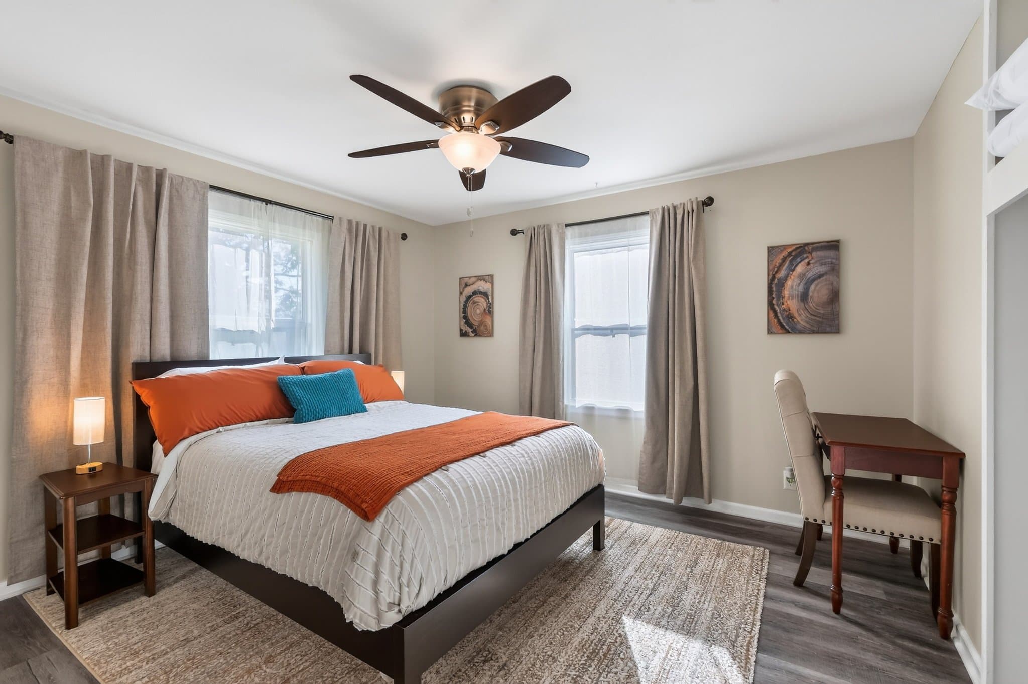 Kansas City House: 6703 N Campbell St