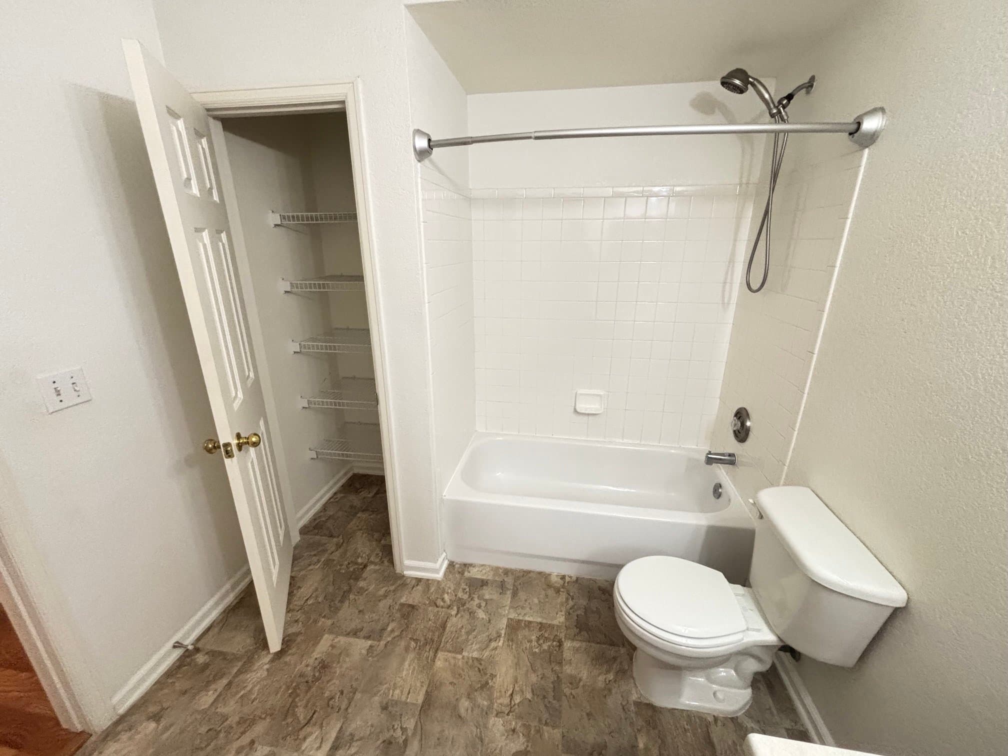 Aurora Condo: 908 S Yampa St