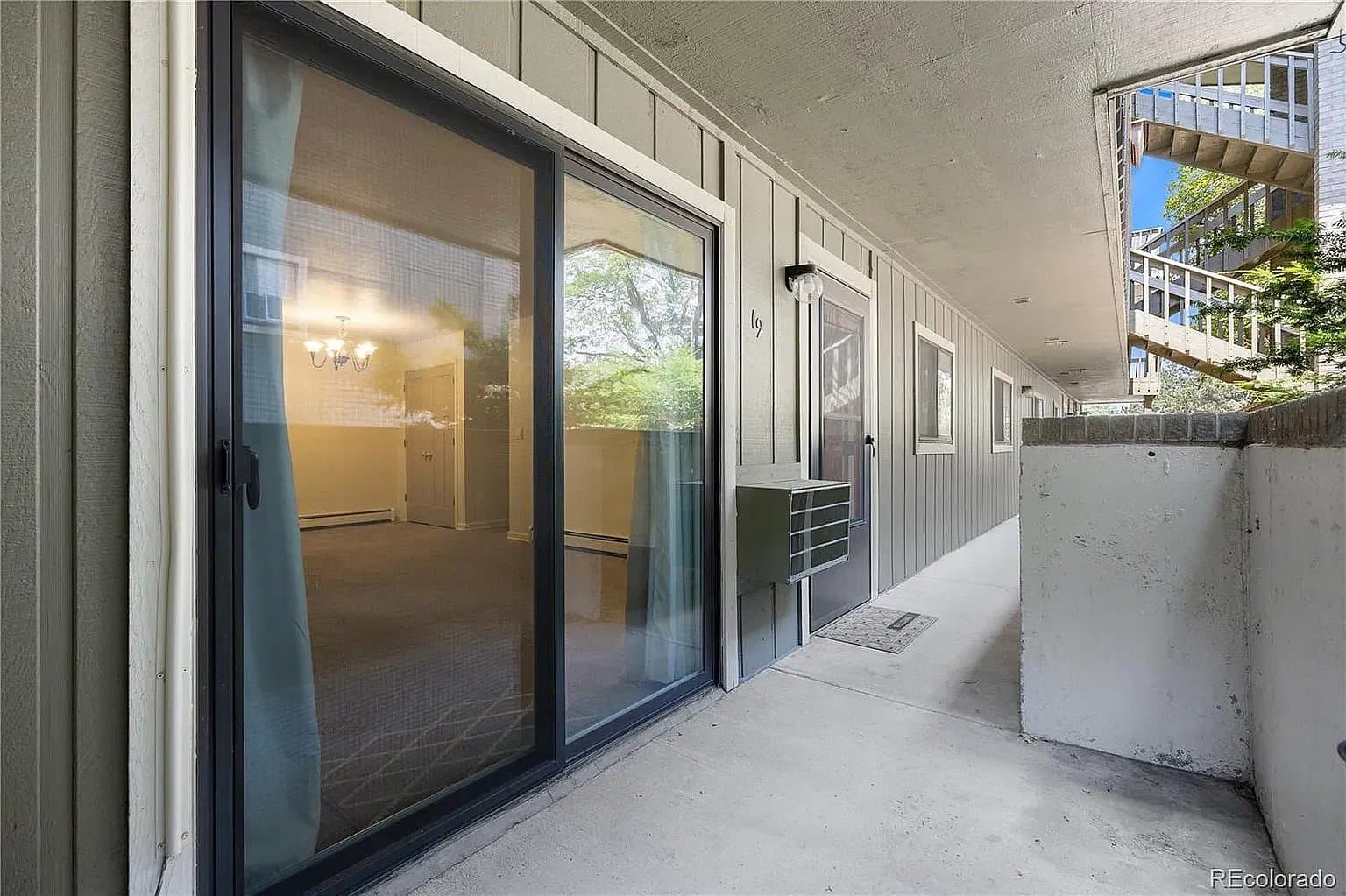 Boulder Condo: 695 Manhattan Dr
