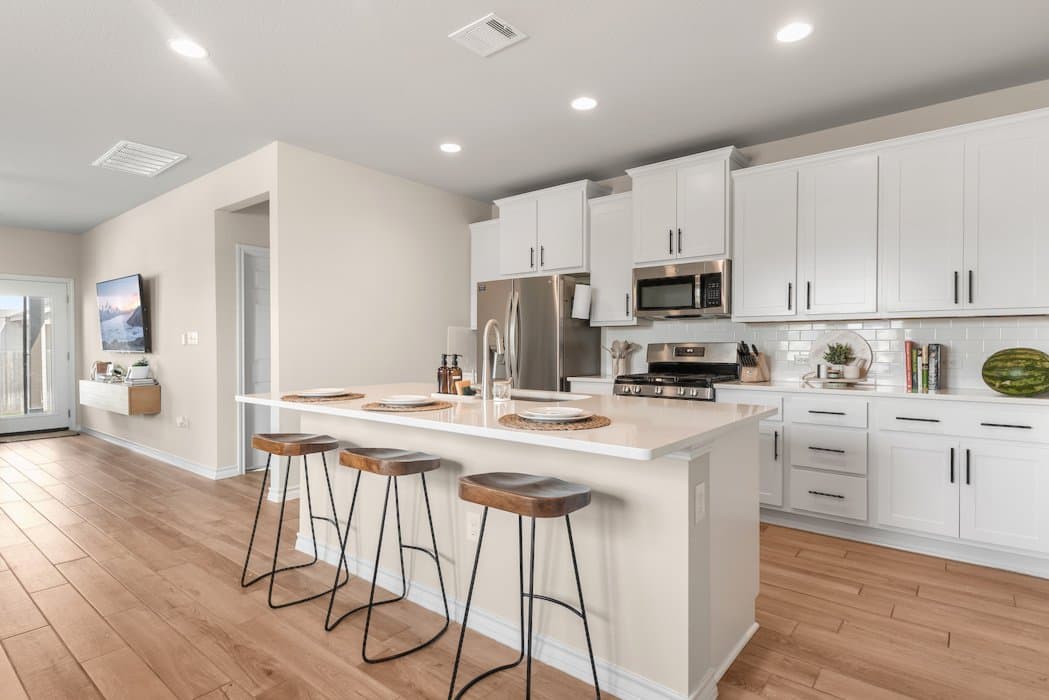 Buda House: 936 Eves Necklace Dr