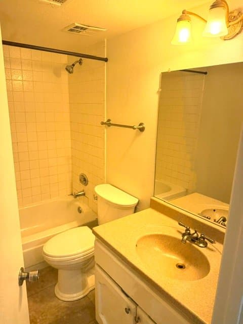 Phoenix Condo: 3131 W Cochise Dr
