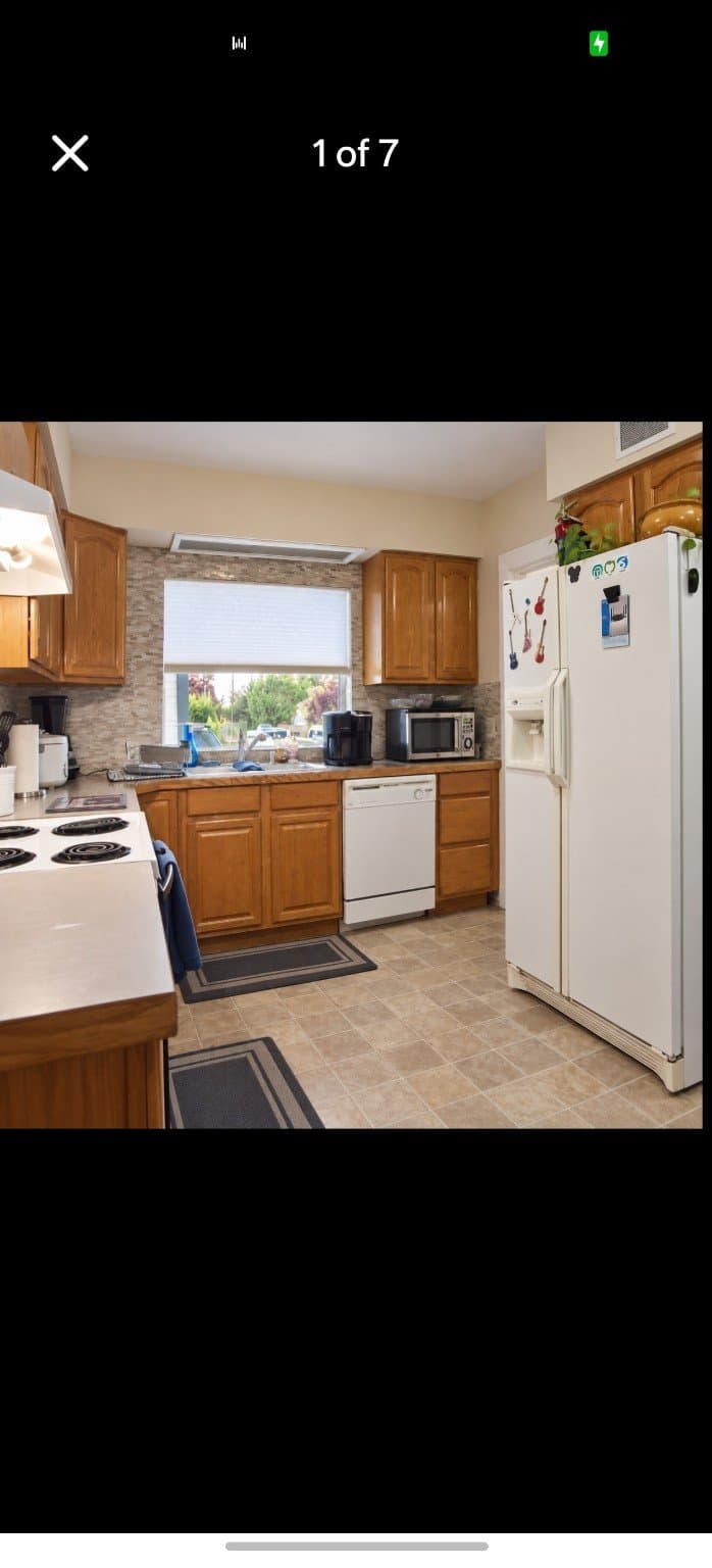 Centralia Apartment: 225 Harrison Ave