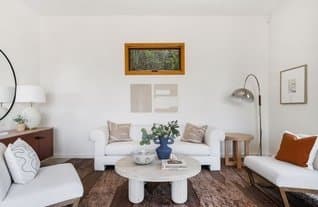 Los Angeles House: 2137 Fargo St